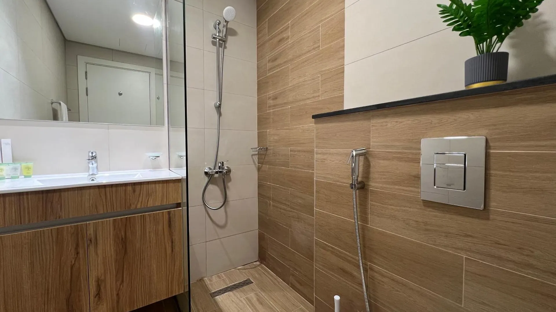 Elegant 3Bdr Vista 1 Al Maryah Apartment Abu Dhabi United Arab Emirates